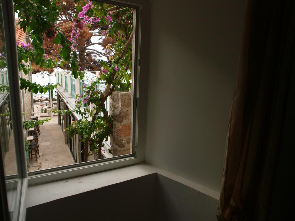 Apartments Obala Dragovic Petrovac Bilik gambar